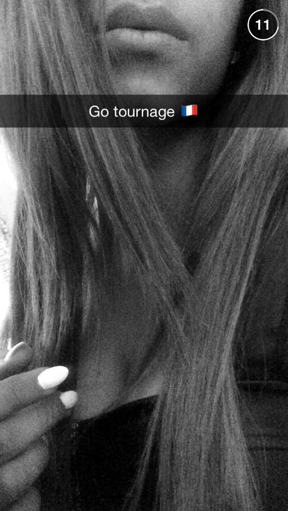 Espace_Romy's tweet photo. @RomyMofficial via SnapChat! http://t.co/Dzs39Y8MvY