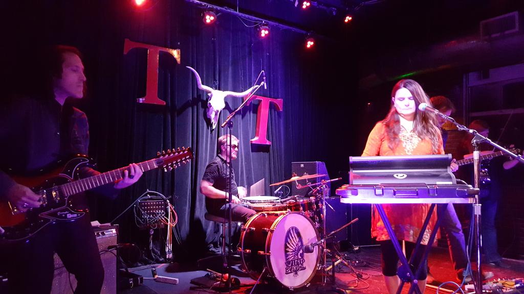 <a href="/Wind_Burial/">Wind Burial</a> <a href="/tractortavern/">Tractor Tavern</a>