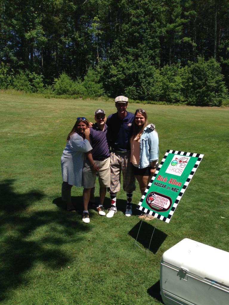 RickAllenracing's tweet image. #playinburberry @48nut @anna_swens