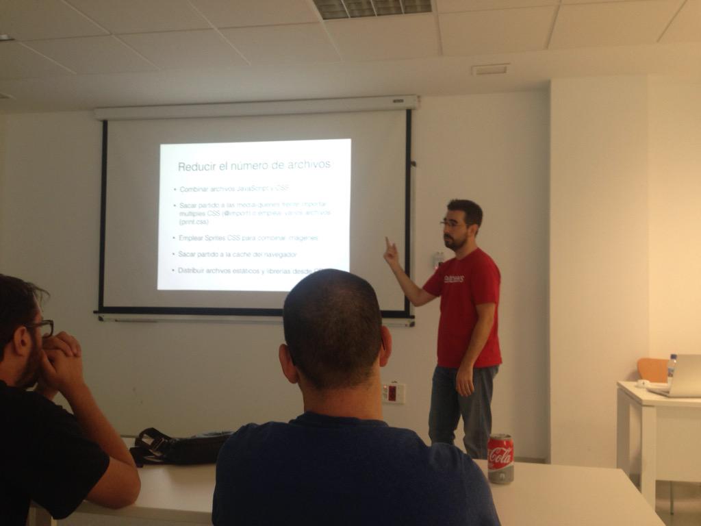 <a href="/lmmartin/">Luis Miguel Martín</a> #BBBjz hablando sobre optimización web