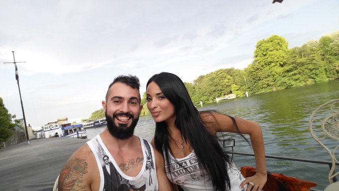 Relax time with @AnissaKate in #paris in the #seine http://t.co/0YbZyjyy78<a class="tags" href="/tag/anissakate">@anissakate</a><a href="/tag/paris"class="tags">#paris</a><a href="/tag/seine"class="tags">#seine</a>