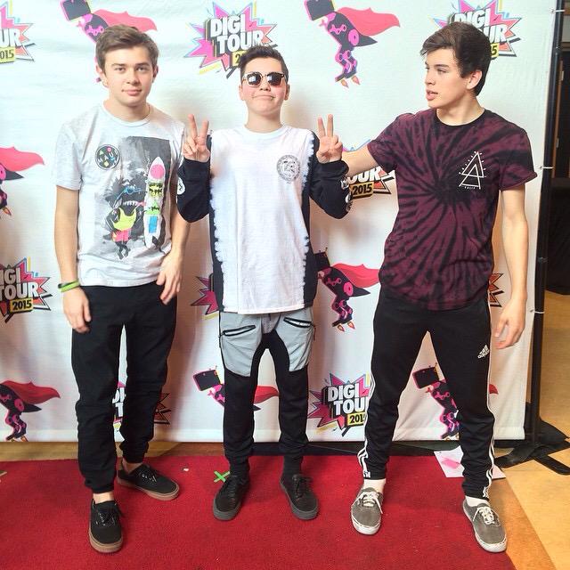 MSbae4eves's tweet image. Chill dude 😎😎