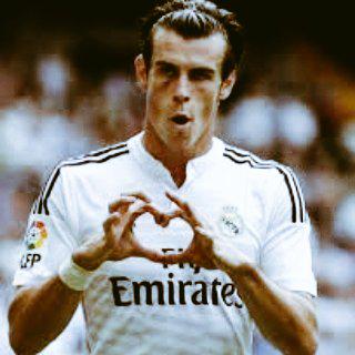 Born 26 years ago today a player from Wales and it has much to give him, Happy Birthday My other idol \"GARETH BALE\" 