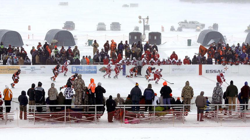 gfherald's tweet image. Minnesota's big Hockey Day likely headed to Duluth bit.ly/1Mdgu1j