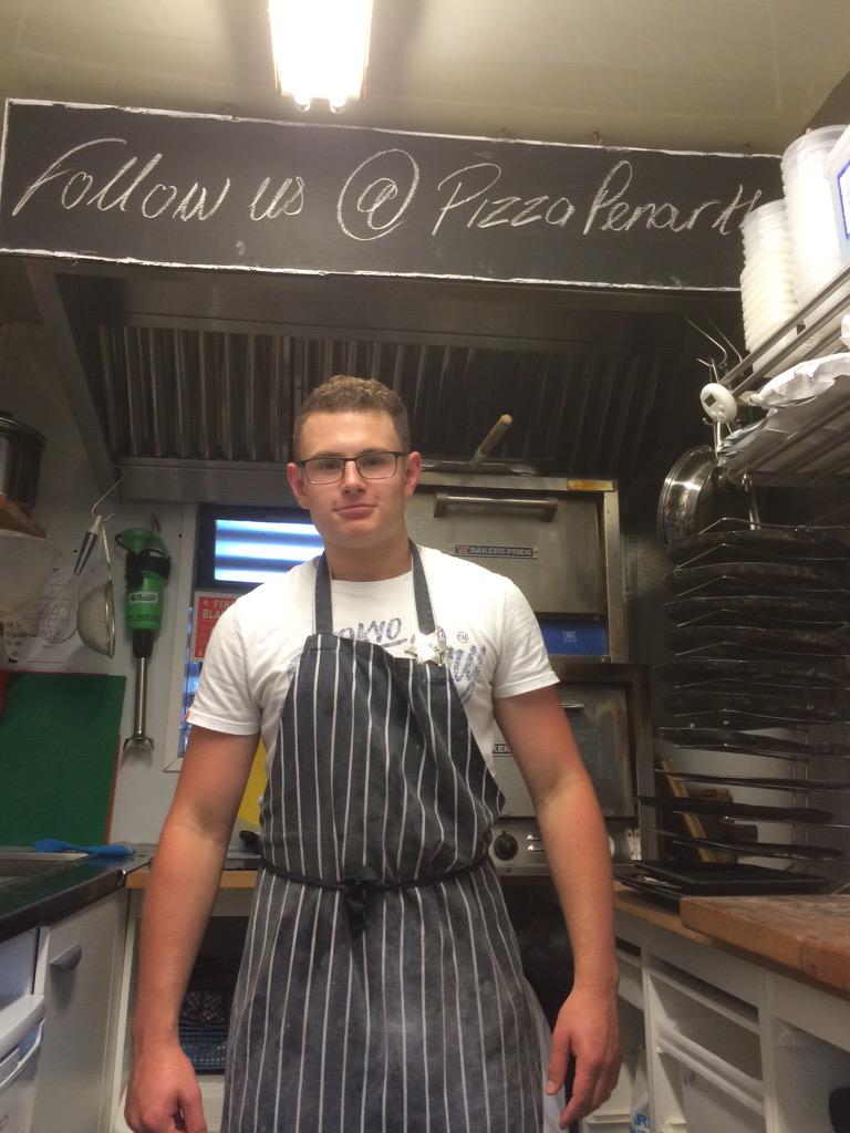 lovepizzapronto tweet picture