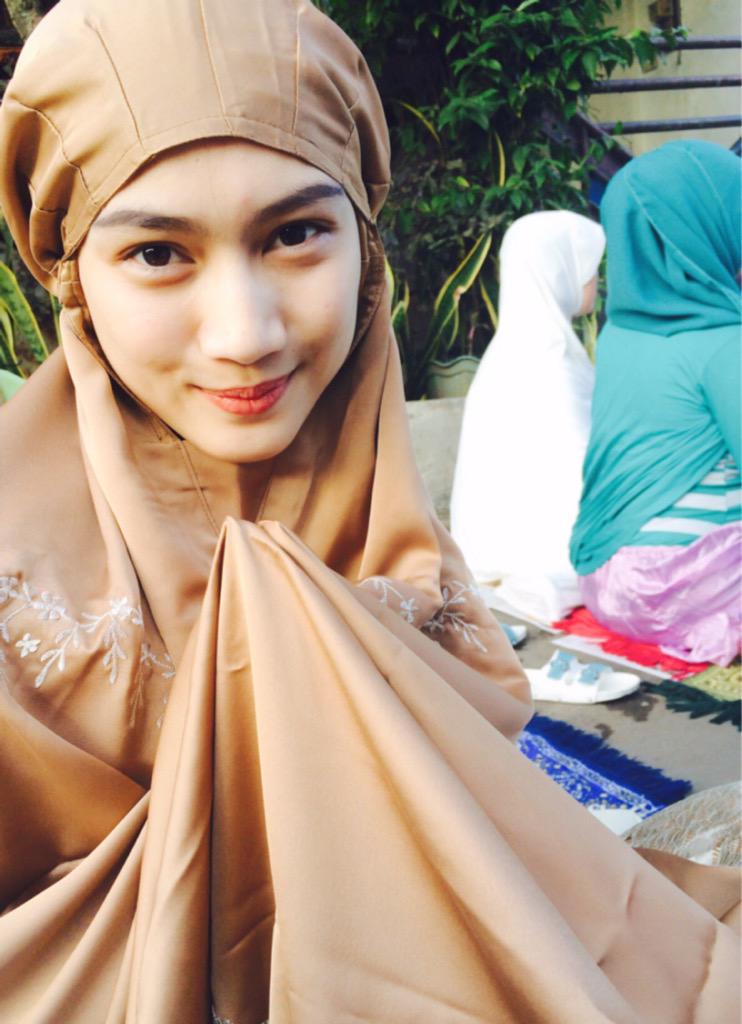 Selamat Idul Fitri 1436 H! Mohon maaf lahir dan bathin🙏 Selamat Lebaran dan Liburan :)