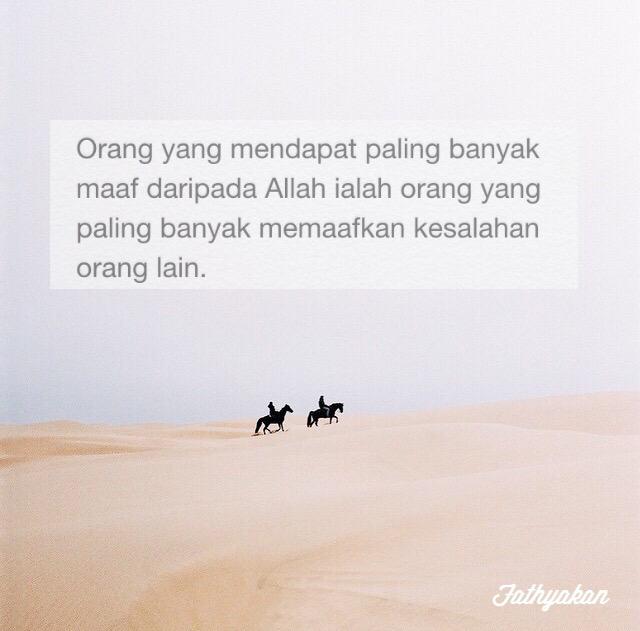 Fathyakan's tweet photo. Selamat Hari Raya Aidilfitri Maaf Zahir &amp; Batin kepada semua sahabat yang mengenali saya atau tidak 🙇🏻 http://t.co/xwbEM8uLPt