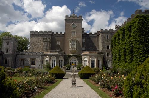 LiveExeter's tweet image. Who doesn't love a big old castle? #exeter &amp;amp; #devon have theirs too…
Powderham Castle is our favourite #LiveExeter