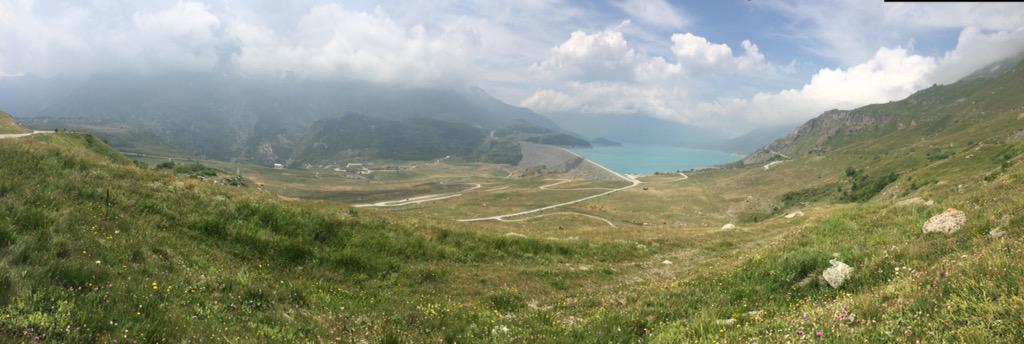 riky_76's tweet photo. What a crazy, insane ride on my #Cinelli #vigorelli today! An over2000 pass in my Alps, no brakes pure fun! #fixed http://t.co/lmWPCb77wT