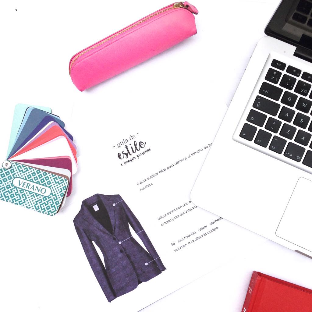 MagentaStyleLab's tweet photo. Guía de Estilo e Imagen Personal en proceso ✨ Así una tarde Magenta 💜 #MagentaStyleLab #AsesoríaDeImagen http://t.co/2lgGu4KIIB