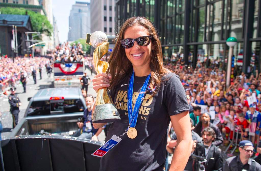 Happy 33rd birthday to Women s World Cup champion, Carli Lloyd.   