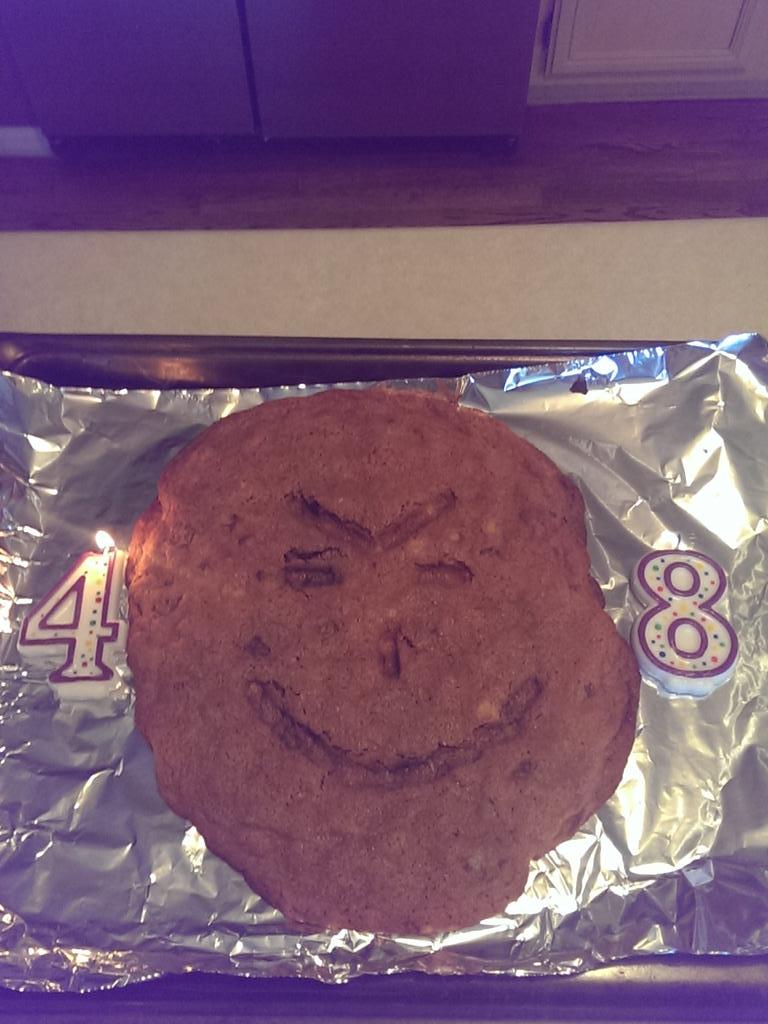 Happy birthday Will Ferrell! We made a cookie cake version of your face to celebrate! Hope you like it!! 