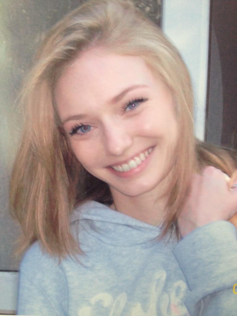 Eleanor Tomlinson on Twitter: "Natural hair colour. Off to 