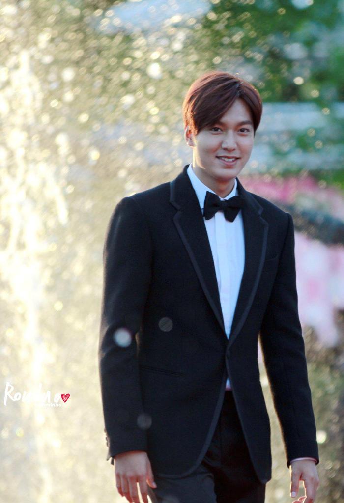 LMHPilipinas's tweet photo. [07.16.2015] #LeeMinHo at 19th Bucheon International Fantastic Film Festival. #Baifan
©®: to respective owner 12-14 http://t.co/gSd5hnGrKd