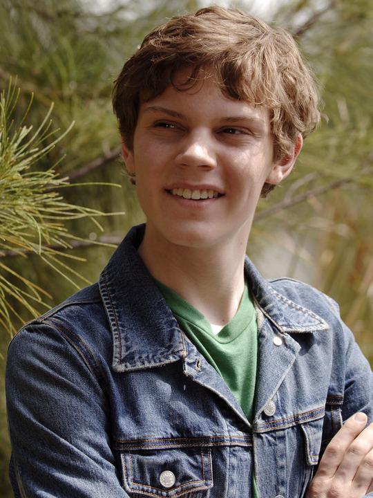 PostBadEvan's tweet image. it was in invasion (2005) and he was so cute