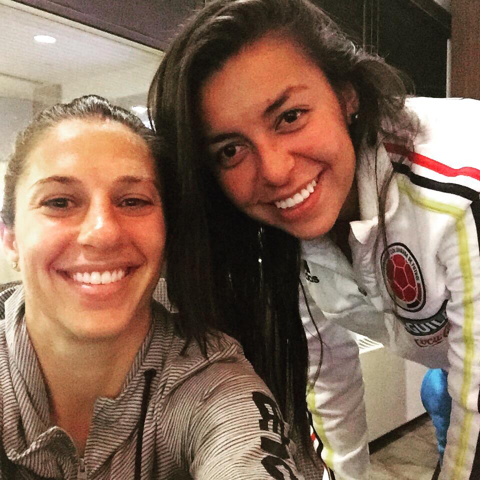 10yorelirincon's tweet photo. Happy Birthday to a great athlete, but an excellent person and a big friend 🎊🎉 @CarliLloyd http://t.co/4hKnoqZzgm