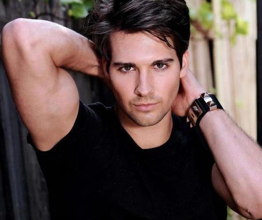 Happy birthday to James Maslow :) 