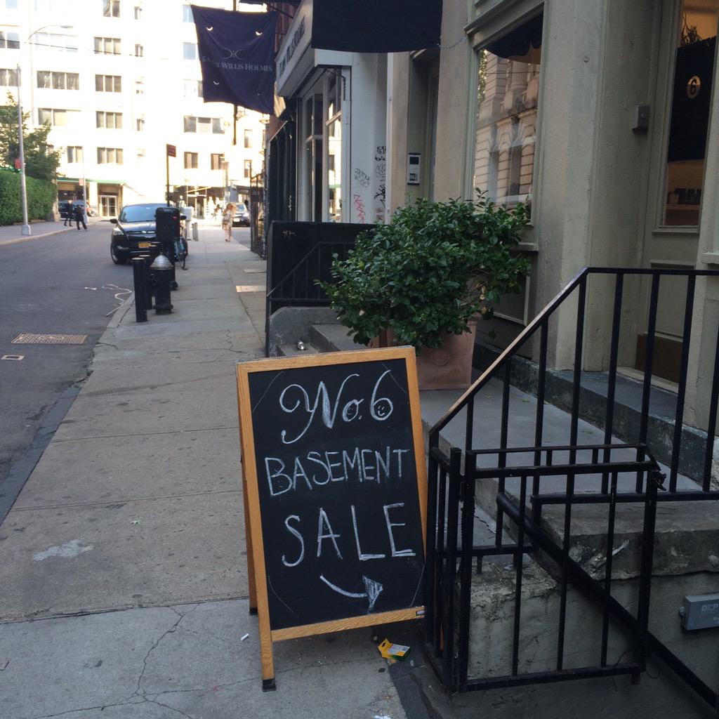 cdrgabby's tweet photo. Stopped by the #no6store #samplesale after work to find NO LINE! #amazing @no6store http://t.co/Mmynp63MqV