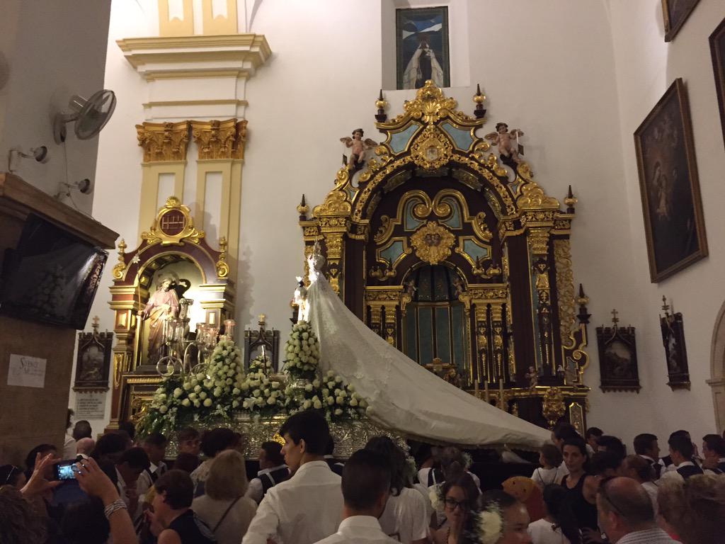 Ya descansa en su casa.