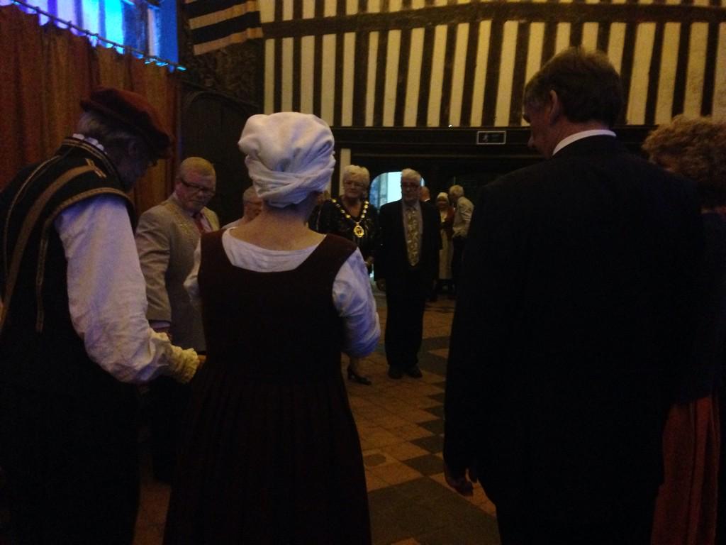 Great evening <a href="/GainsOldHall/">Gainsboro' Old Hall</a> 4 #mayflower400 launch -lots of gold chains dancing pease branle!