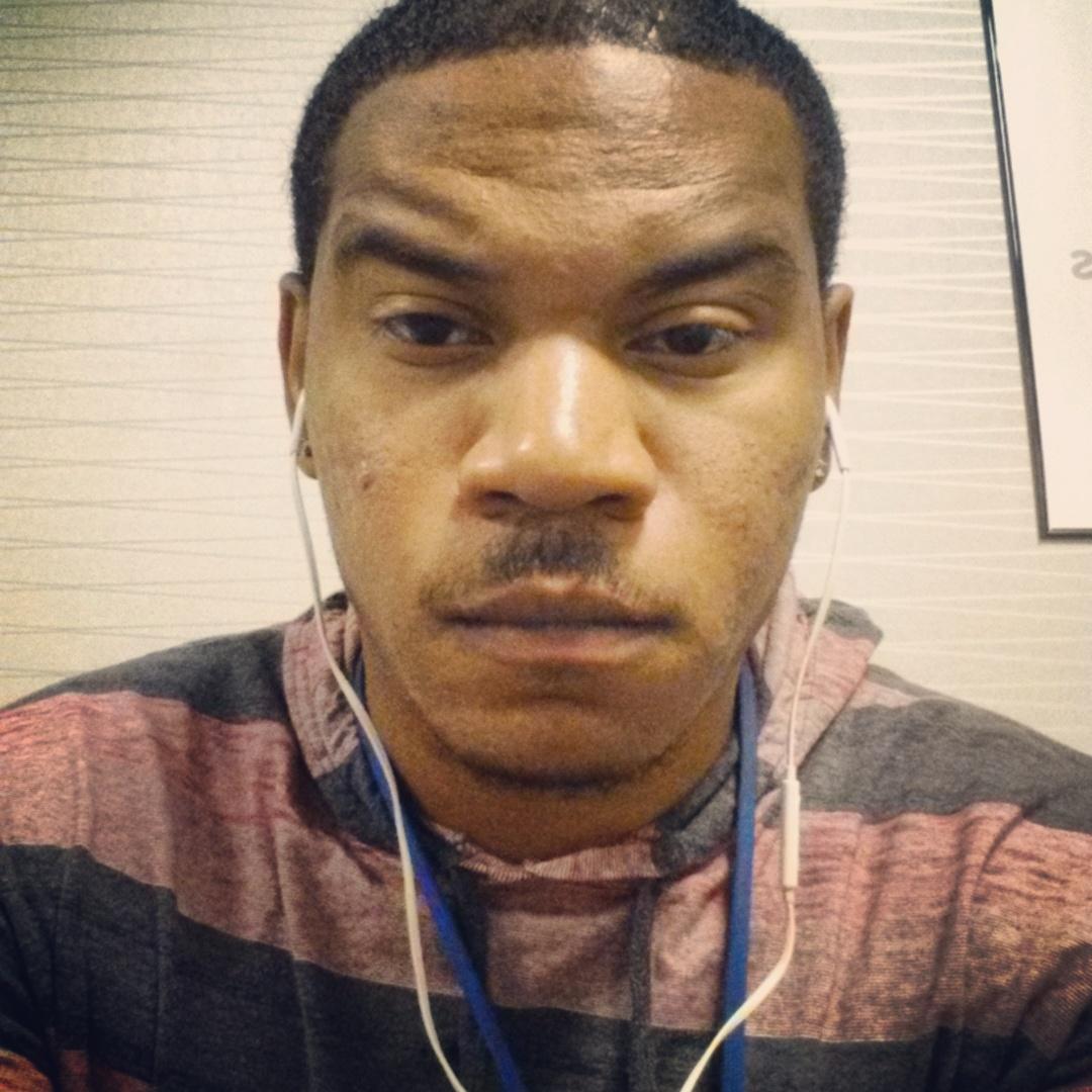 chaclobro's tweet photo. Nigga said I look like I bark at people. http://t.co/5QGcweao8Q