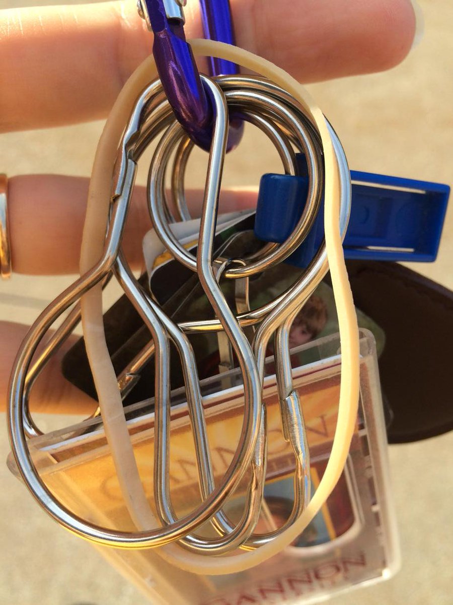 You know it's camp/conf season when you end your day with shower curtain hooks on your key chain;) #acuhoi