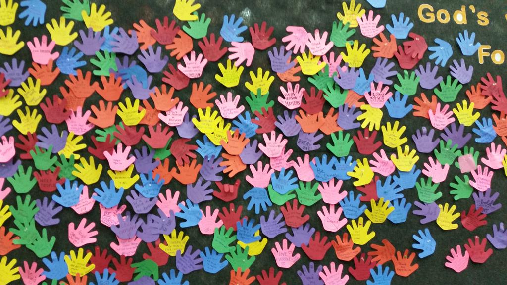 DHamilton007's tweet image. Hands for justice. Beautiful &amp;amp; inspiring. #riseupelca