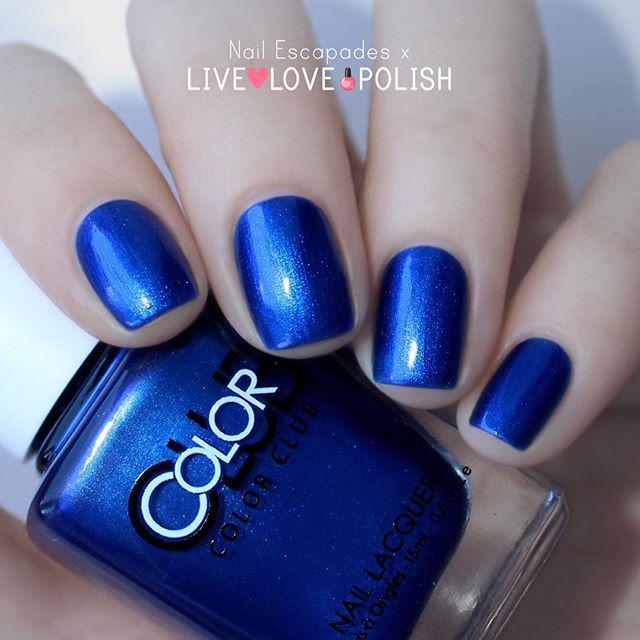 Hi everyone! Here's Trippie Hippie 💙🌀💙🌀 Love this metallic blue! It's so vivid and deep! J… ift.tt/1RCpfG0