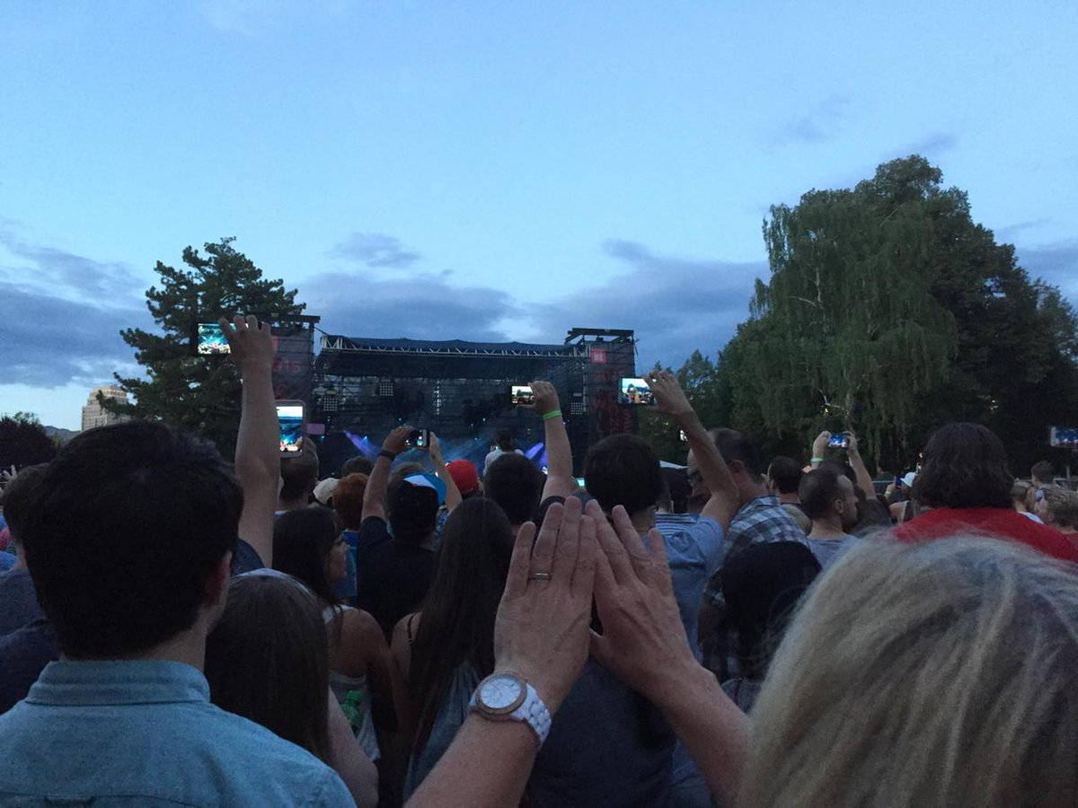 sassmasterkmb's tweet photo. #techelevated at the Death Cab for Cutie concert. And no, that's not "so last year" #techelevatedforever #ucet16 http://t.co/059WzdD0Tf