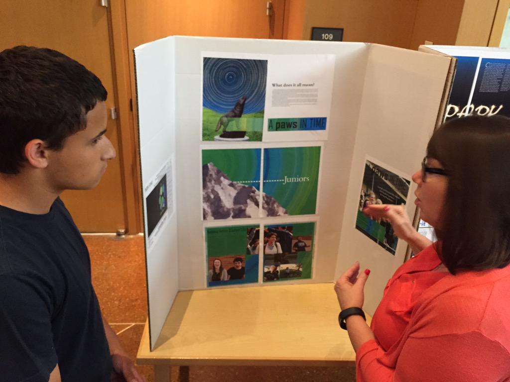 NWYBK's tweet photo. @marshall_jules helps Henry M. Jackson HS Yearbook with theme critique. Spreads are looking top notch! #WalsworthNW http://t.co/sutuZMr2ma
