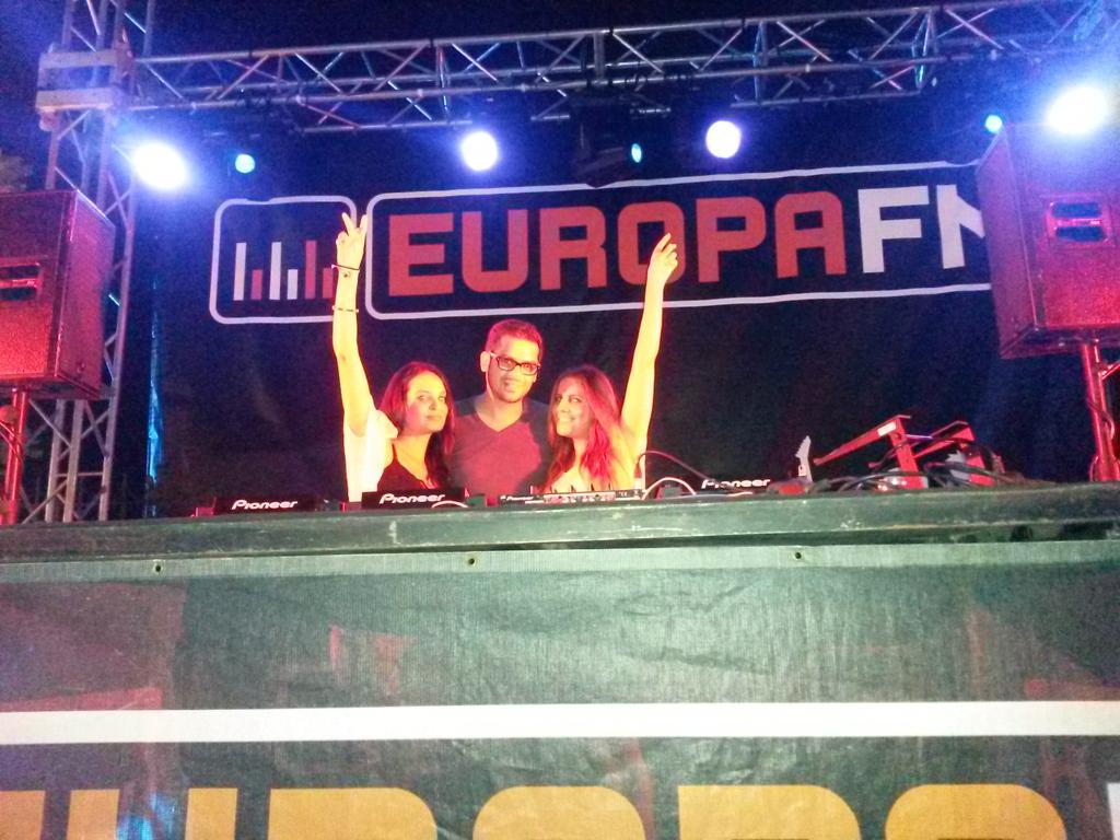 isabelitasc25's tweet photo. Porque los sueños se hacen realidad...
 Pedaso de noche y espero q muchas más @BrianCrossIbiza#ilove @aragonzalezga http://t.co/qN2UWe2vbf