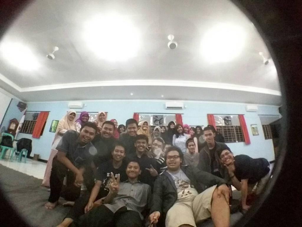 Yang cowok nguasain tonsis nih!