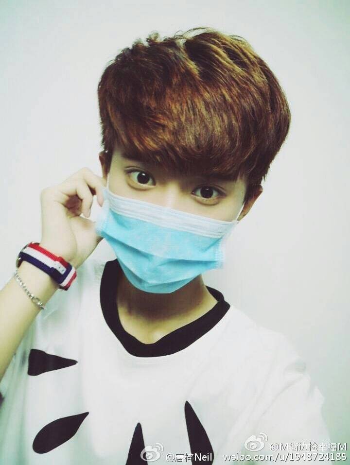 NarA_deer97's tweet photo. Kembar luhan! Dia 97line!! Nama dia neil(?)
#Luhan #luhancute #twin http://t.co/Azo2H27rDb