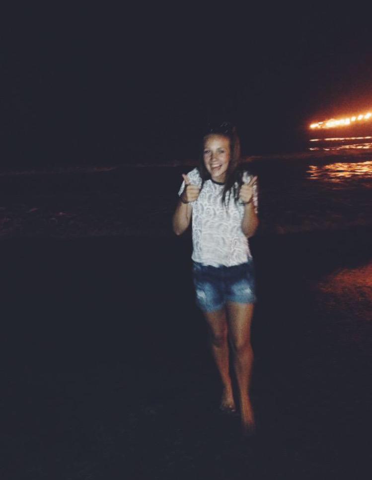uracutedonut's tweet photo. @whitneycrowleyy http://t.co/rYQ5gkXtOG
