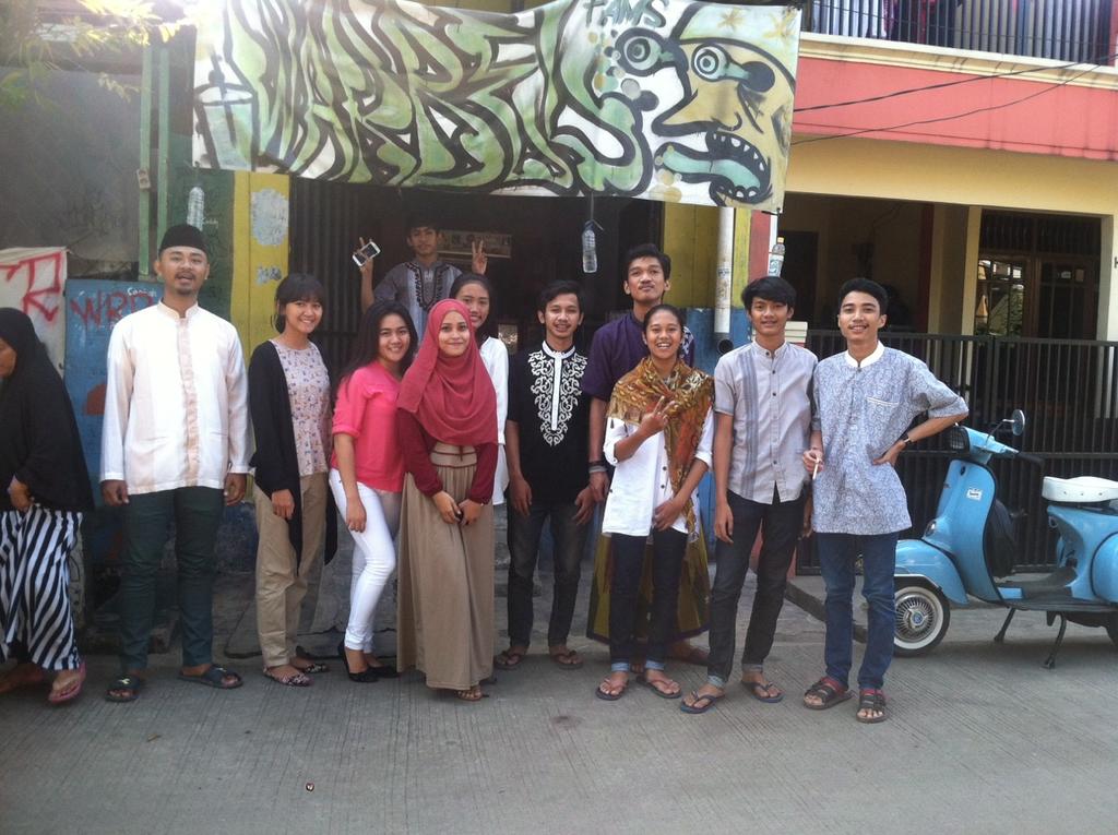 WarbelFams tweet media