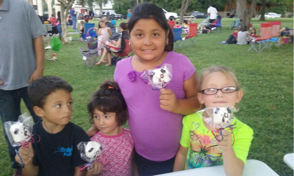 Check out the kids at the #moviesinthepark