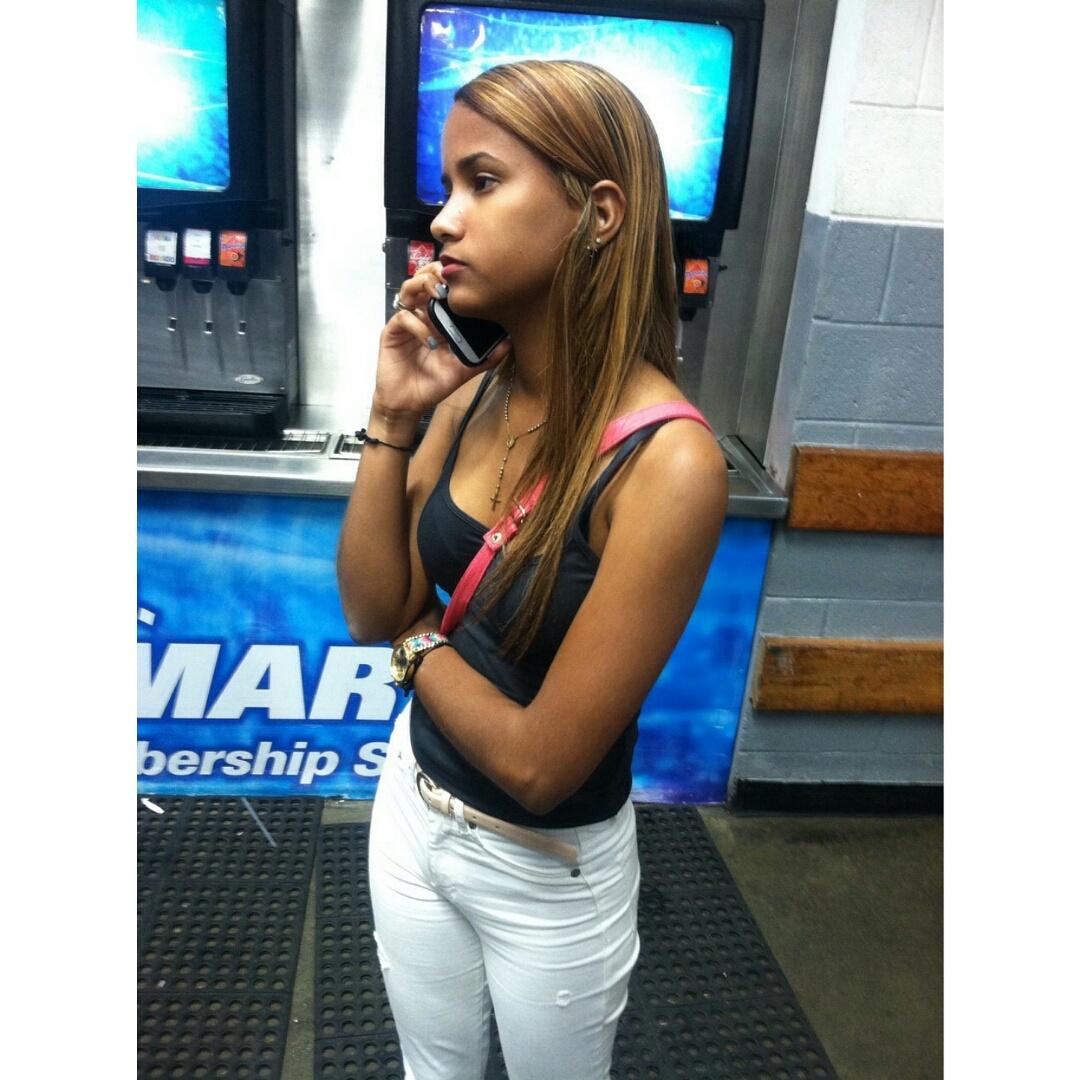 EliiannyDewitt's tweet photo. Mee💗 http://t.co/pUZu7eLC5z