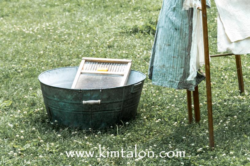 This_is_Talon's tweet photo. You scrub away the blues
leaving them to fade
in the treacle sun

...... http://t.co/ZAPp6bpPT8