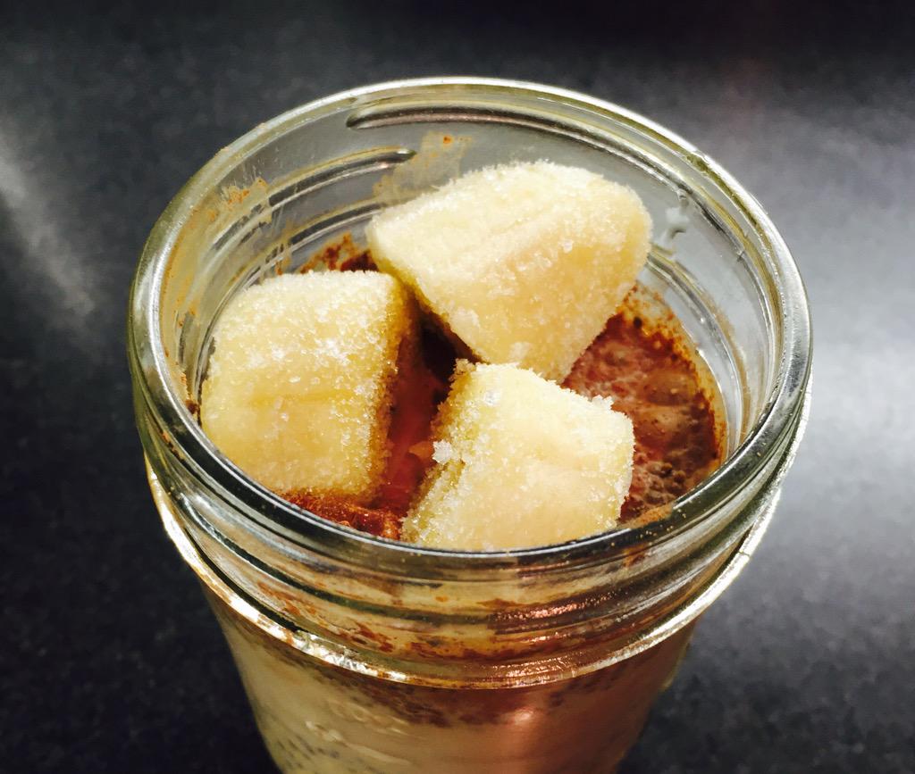 ShakeConnection's tweet photo. This nutrient-dense banana-cocoa oatmeal for tomorrow's breakfast is gonna leave us with sweet dreams! Getting zzzs http://t.co/k6VdoUueys