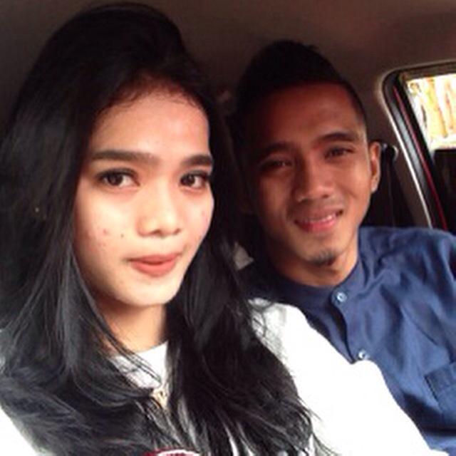 MSadaam15's tweet photo. Mohon maaf lahir dan batin yaa#adek tersayang aja udh http://t.co/vjpyvN2GID