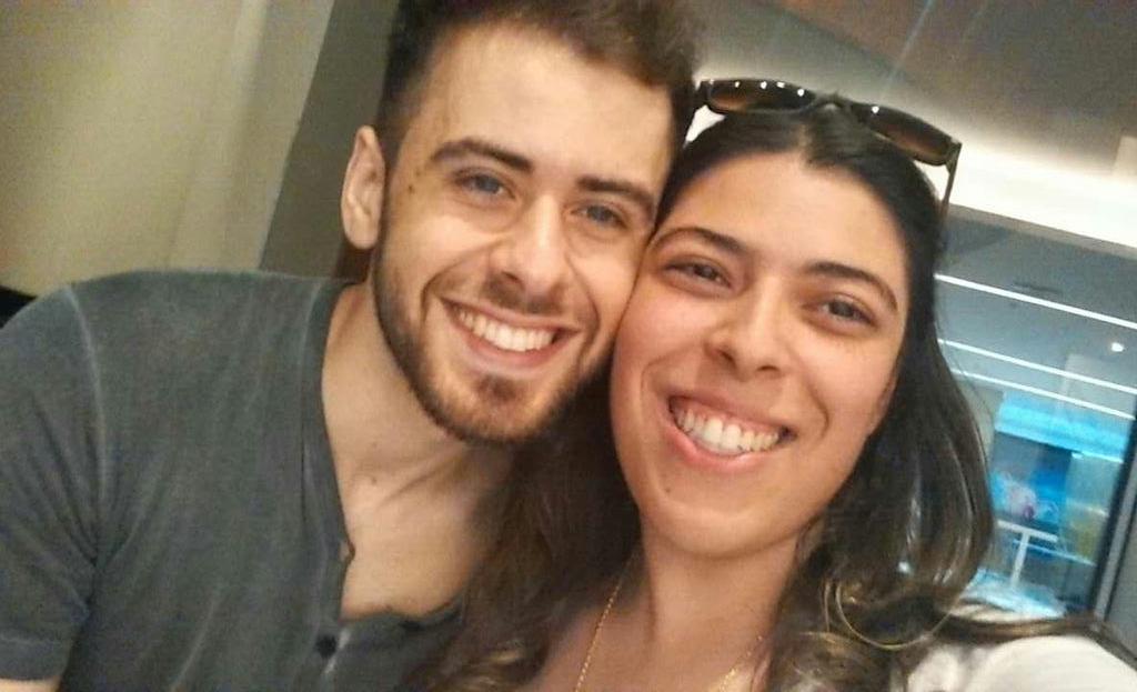 carolatube's tweet photo. Lembranças do #ArenaViners mais que puta saudade desse dia, mds 😍💕 @ferescariao http://t.co/wXlmLV2KFa