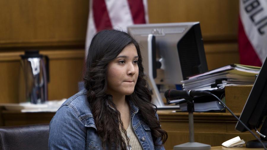 latimes's tweet photo. Another effort to force school districts to use test scores in teacher evaluations begins http://t.co/LVjl7VUqlK http://t.co/hNBVu4UTpl