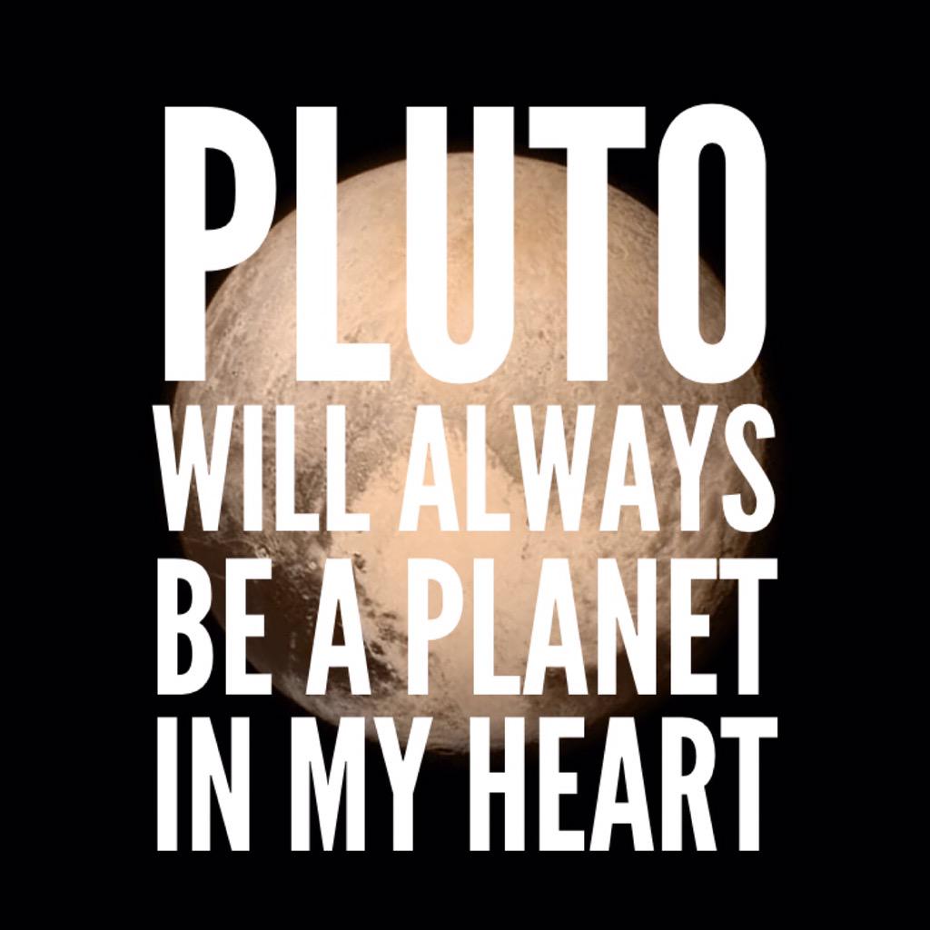 appbold's tweet photo. 🌏🚀 #pluto #PlutoFlyby made by @appbold http://t.co/d3h7ujKzYa