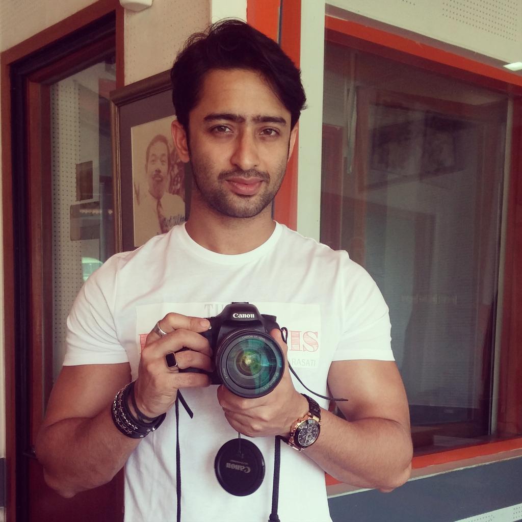 ShaheerSINA_FC's tweet photo. @Shaheer_S Bhai a.k.a Azan khan @TurisRomantis will coming soon 📷
Air on 18th July 16.30 only at @whatsonANTV http://t.co/QciLLVNh4z