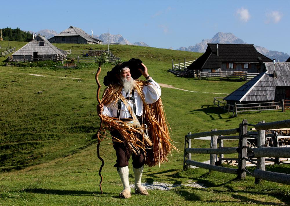 Visit Ljubljana On Twitter Discover Picturesque Kamnik Its