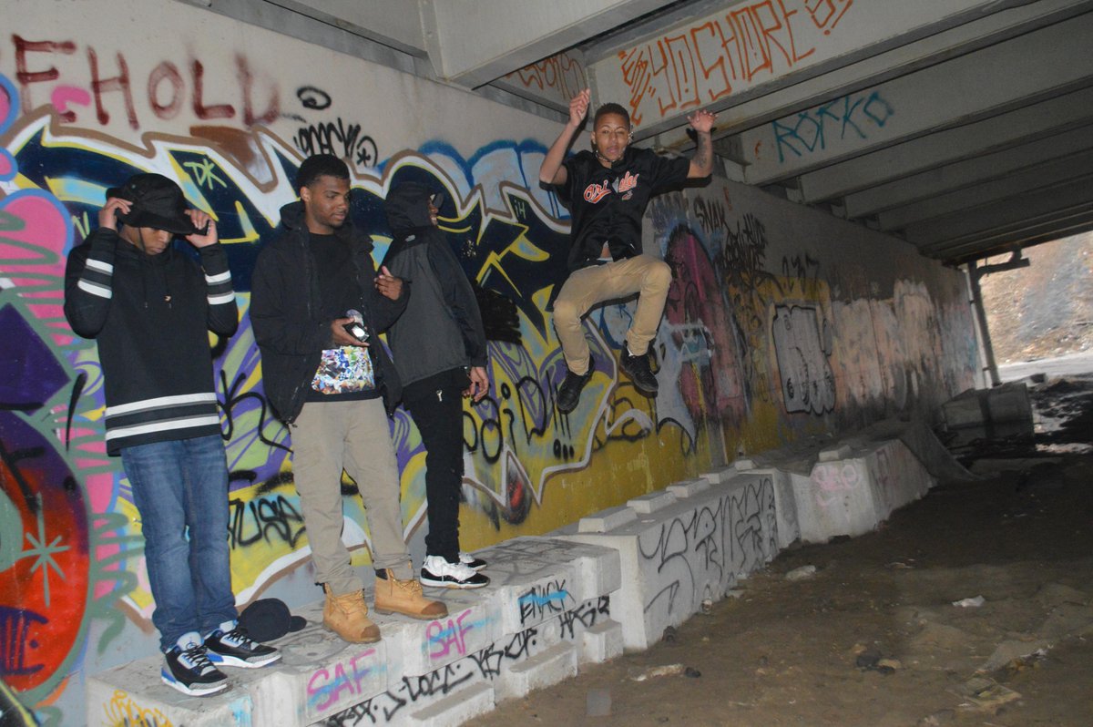 realgoldgunnz's tweet image. @PushxComing August 22nd . stay tuned