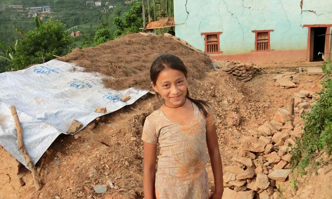 チャイルド ファンド ジャパン ネパール大地震 ネパールのラメチャップ郡に暮らすチャイルドのマニシャの家は 4月25日の大地震で壁にひびが入り 5月12日の巨大な余震で倒壊してしまいました 続きはこちらから Http T Co O6xqh5iu6o Http T