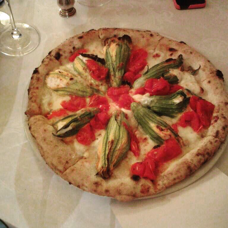 La #pizza gourmet e la #birra artigianale insieme in #Versilia per i #lievitidautore, lafinestradistefania.it/2015/07/la-piz…