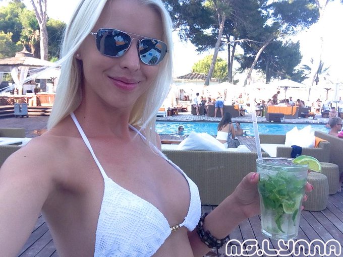 Finally mojito!!! :-) Pool Party at @NikkiBeachWorld​ hosted by @SINTILLATE http://t.co/mAnavf0lij<a class="tags" target="_blank" title="On Twitter" href="/?out=eyJ0eXAiOiJKV1QiLCJhbGciOiJIUzUxMiJ9.eyJpYXQiOjE3MjEyNjg3NzQsImlzcyI6InR3cG9ybnN0YXJzLmNvbSIsIm5iZiI6MTcyMTI2ODc3NCwiZXhwIjoxNzUyODA0Nzc0LCJyZWRpcmVjdF91cmwiOiJodHRwczovL3R3aXR0ZXIuY29tL05pa2tpQmVhY2hXb3JsZCJ9.ozcQxkzWP-F9YmU-wdMhbE05mmD-xc3xtnjOVVJj_WJE8gwMPcaCiM6Vrl42FmIMdIP83l5YjVLecNGnRV5oKA">@NikkiBeachWorld</a><a href="/tag/sexy"class="tags"><span>#sexy</span></a><a href="/tag/italy"class="tags"><span>#italy</span></a><a href="/tag/pregnant"class="tags"><span>#pregnant</span></a><a href="/tag/dress"class="tags"><span>#dress</span></a><a href="/tag/roadtrip"class="tags"><span>#roadtrip</span></a><a href="/tag/boobs"class="tags"><span>#boobs</span></a>