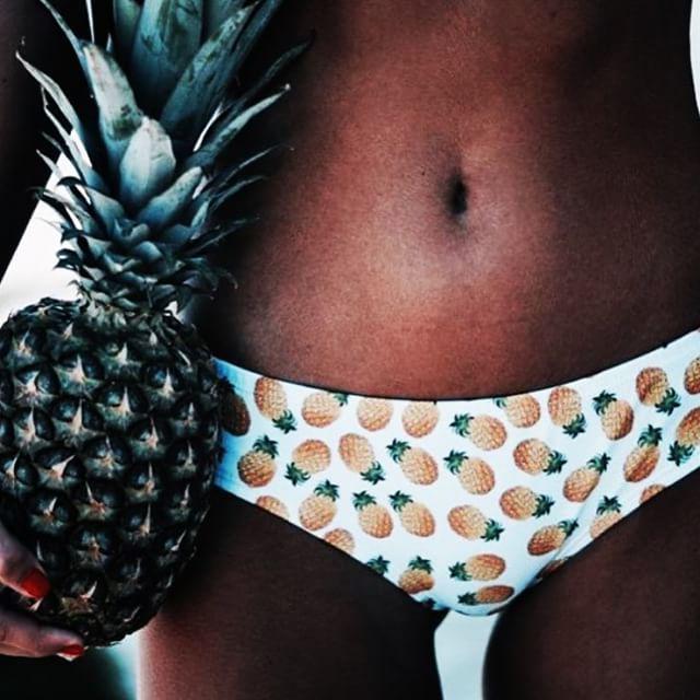 InstaIbiza's tweet image. It's Friday!!! 🍍🍍🍍 #friday #babay #yes #weekend #throwingmyofficeoffthebalcony #timeforfun… ift.tt/1LpiBgQ